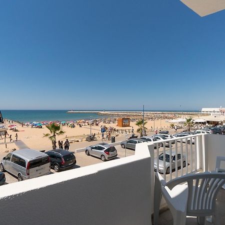 Apartmán T2 Avenida- Frente Mar, Ar-Condicionado, Wifi Quarteira Exteriér fotografie
