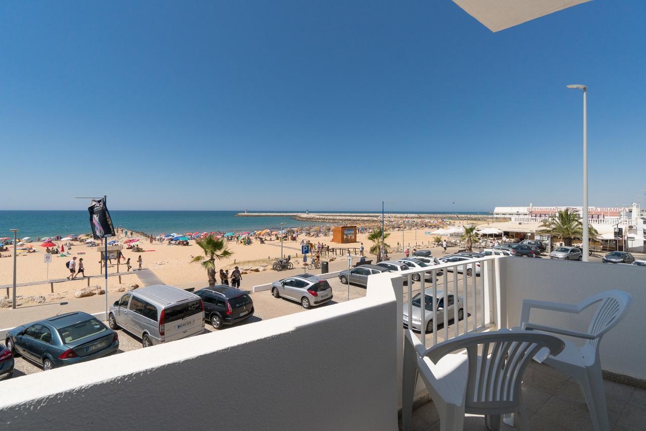 Apartmán T2 Avenida- Frente Mar, Ar-Condicionado, Wifi Quarteira Exteriér fotografie