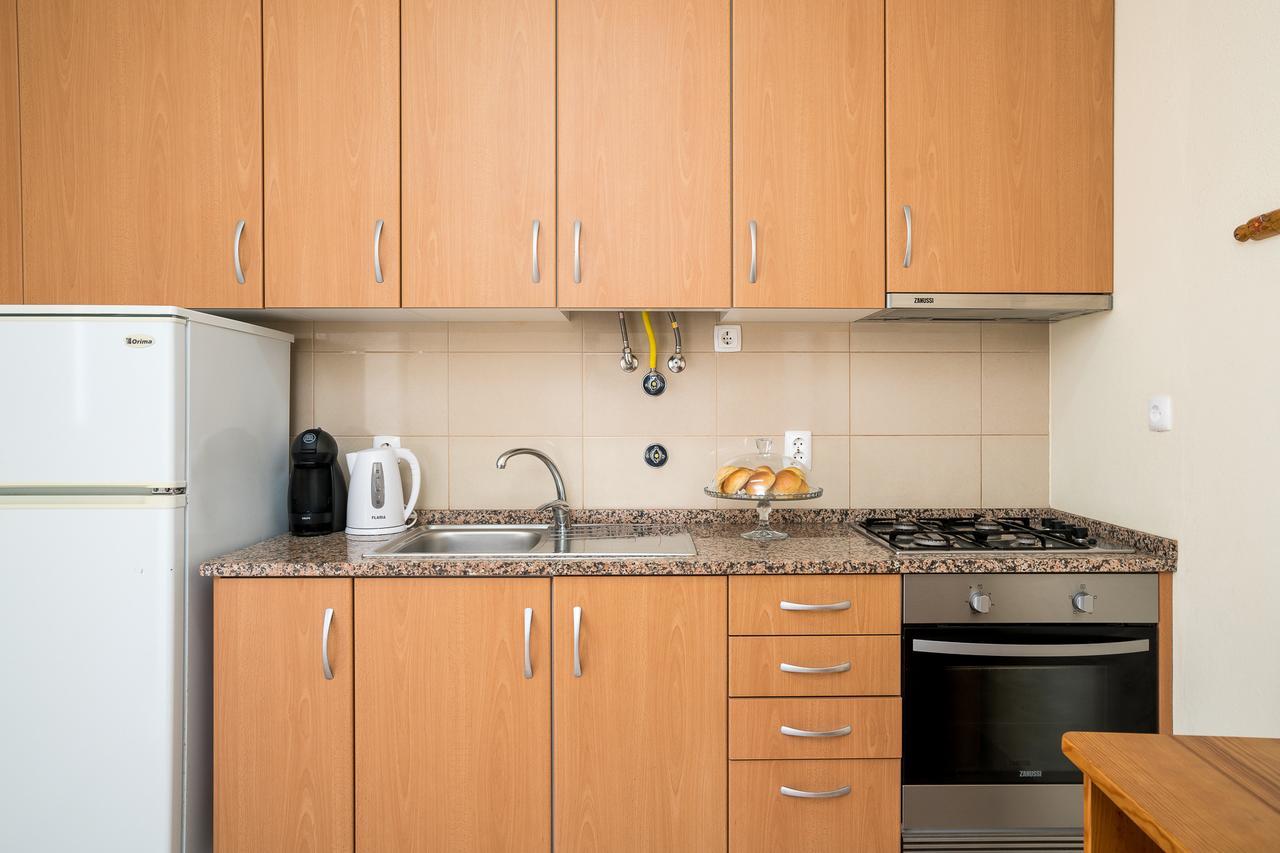 Apartmán T2 Avenida- Frente Mar, Ar-Condicionado, Wifi Quarteira Exteriér fotografie